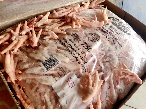 1629779220214419.jpg 天津進口巴西雞爪清關公司