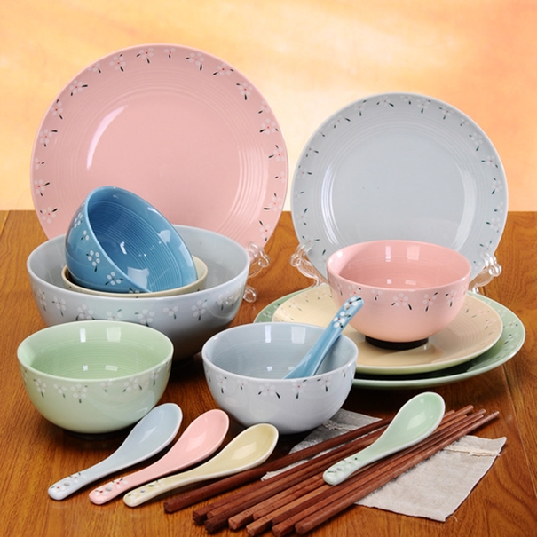 1629779928440131.jpg 進口陶瓷餐具清關_副本.jpg