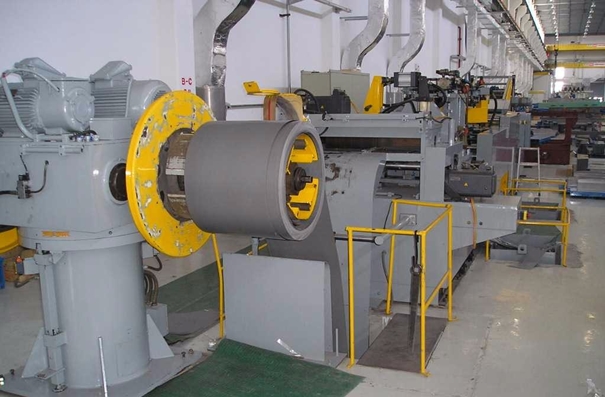 1639360618523353.jpg 大型機(jī)器設(shè)備報(bào)關(guān)_副本.jpg